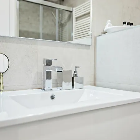 Sweet Plaza Catalunya - Centre Inn 4*